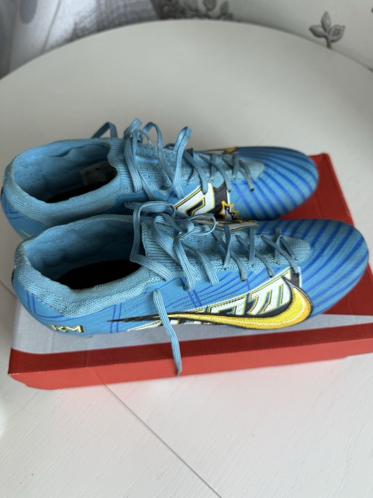 Футбольные бутсы Nike Air Zoom Mercurial Vapor 15 Elite KM 43 розмір