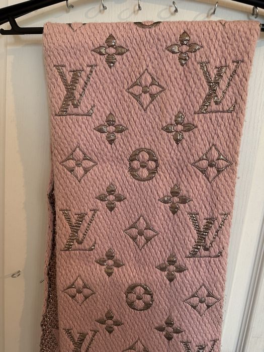 Szalik louis vuitton
