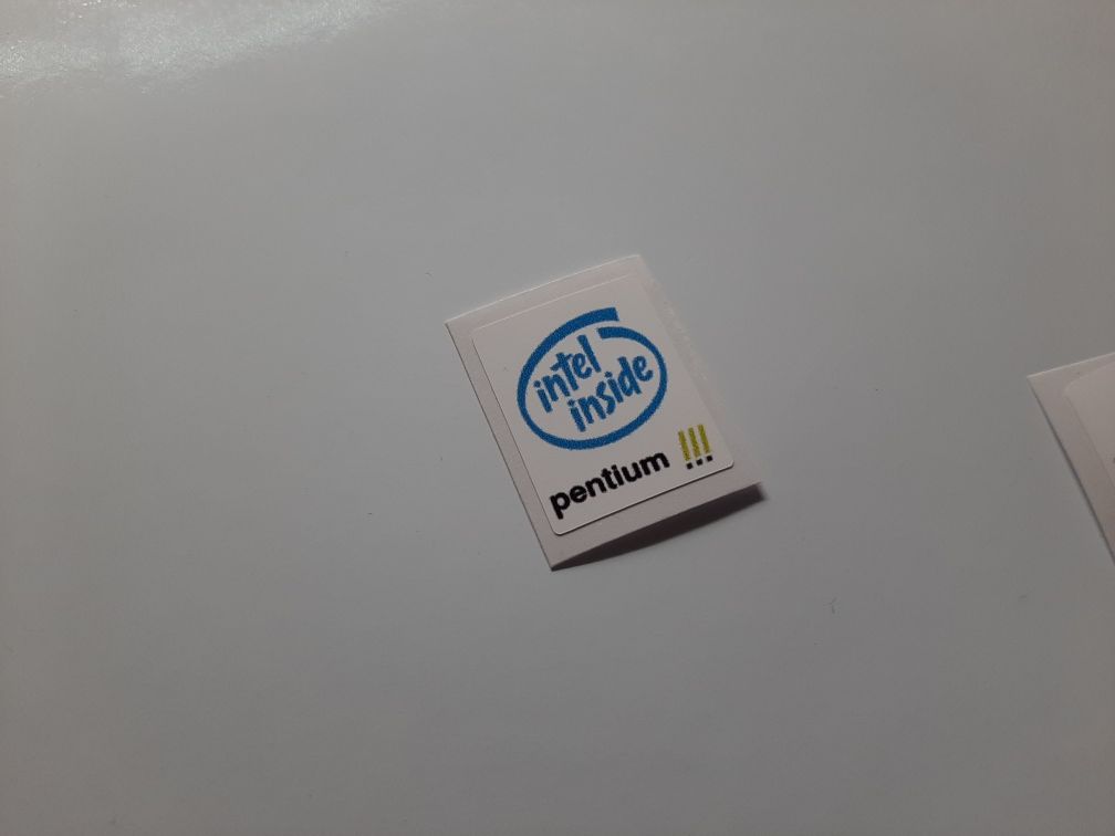 Наклейки windows xp, pentium 4, core duo.