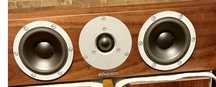 Kino domowe głośnik centralny Dynaudio excite x24 center.