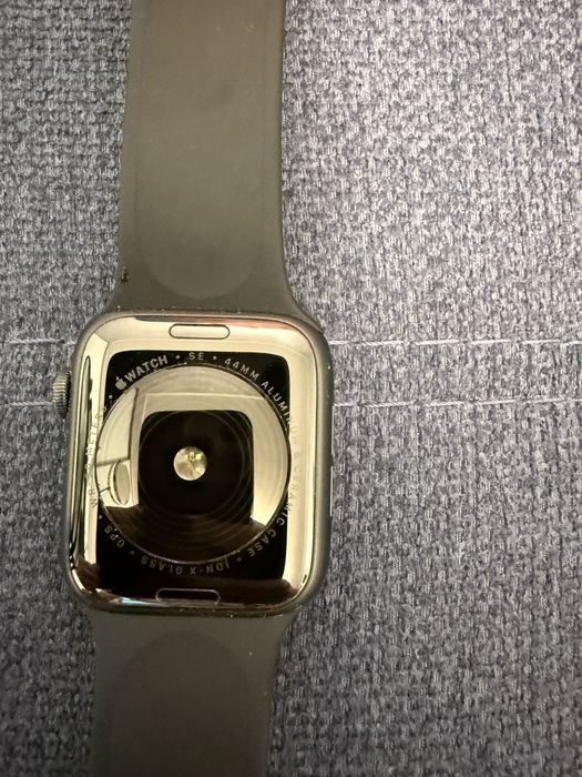 Apple watch SE 44 mm