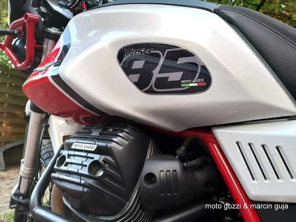 Naklejki  Moto Guzzi V85TT TANK PAD 3D Gel SET