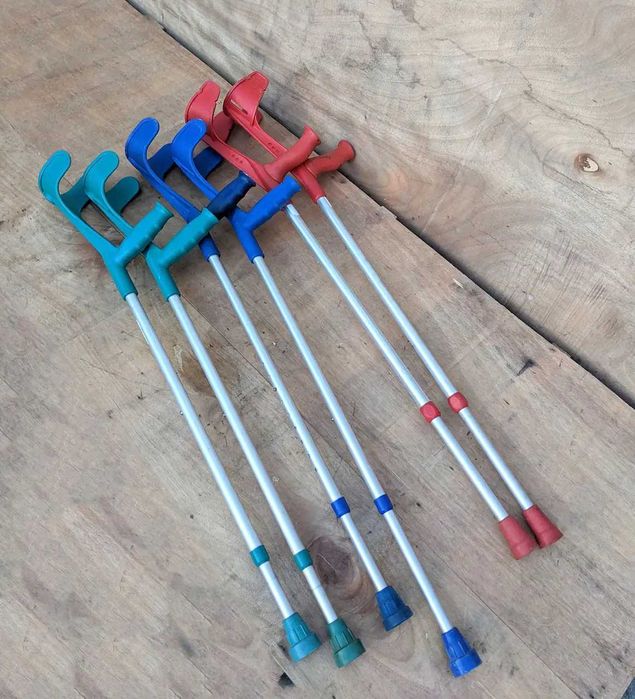 Милиці підлокотні Germany, фірмові. до 140 кг  регульовані, з Європи,