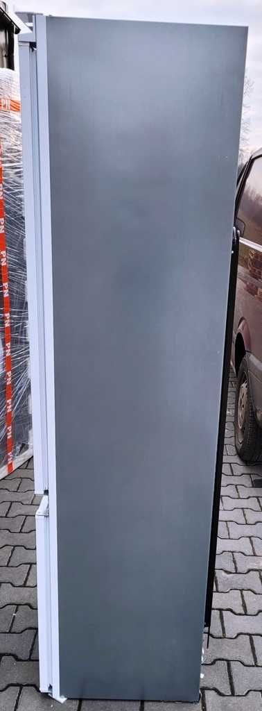 Lodówka do zabudowy  WHIRLPOOL WHC20 T352 NO FROST