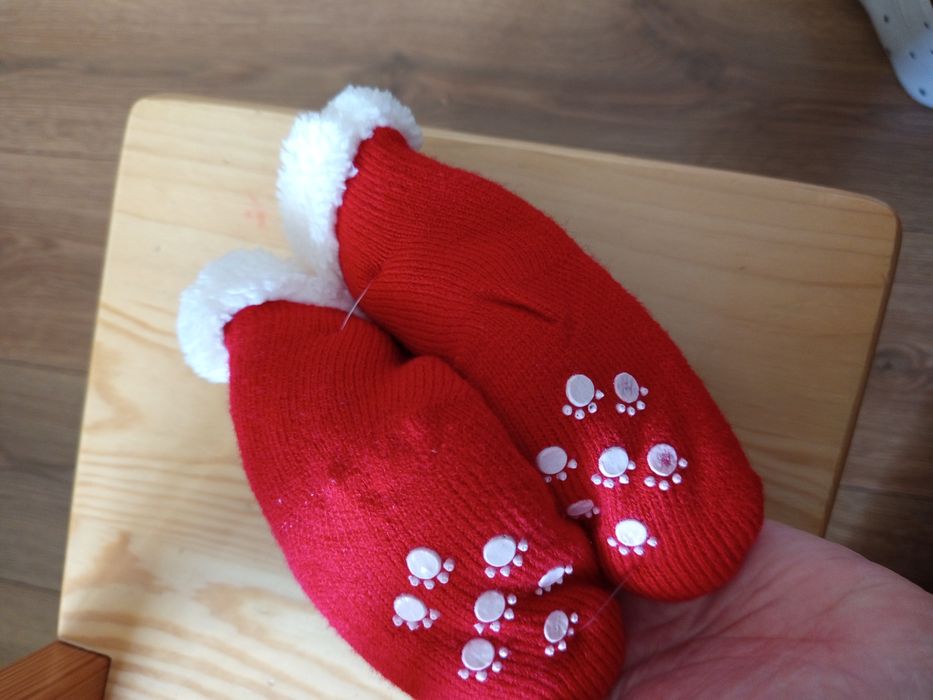 Skarpetki niemowlęce świąteczne nowe ciepłe grube z Mikołajem Boże Nar