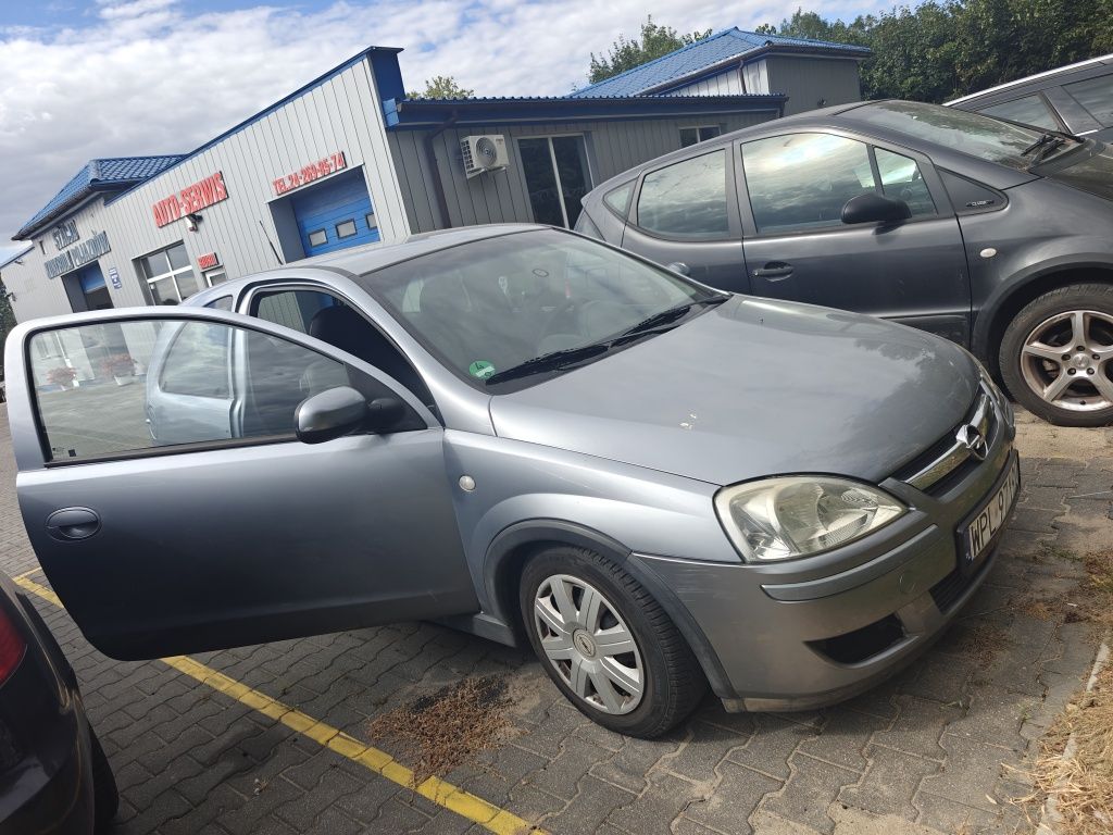 Sprzedam uszkodzony Opel Corsa C