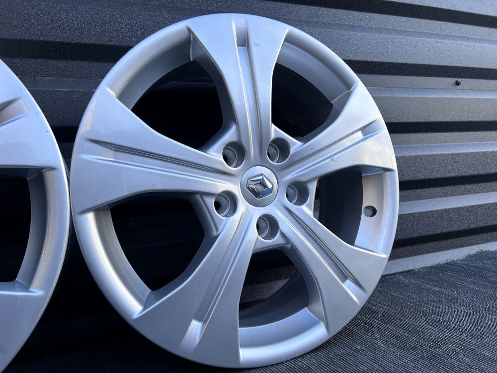 Диски R17 5x114.3 ET49 Renault Toyota Nissan Duster Megane Scenic