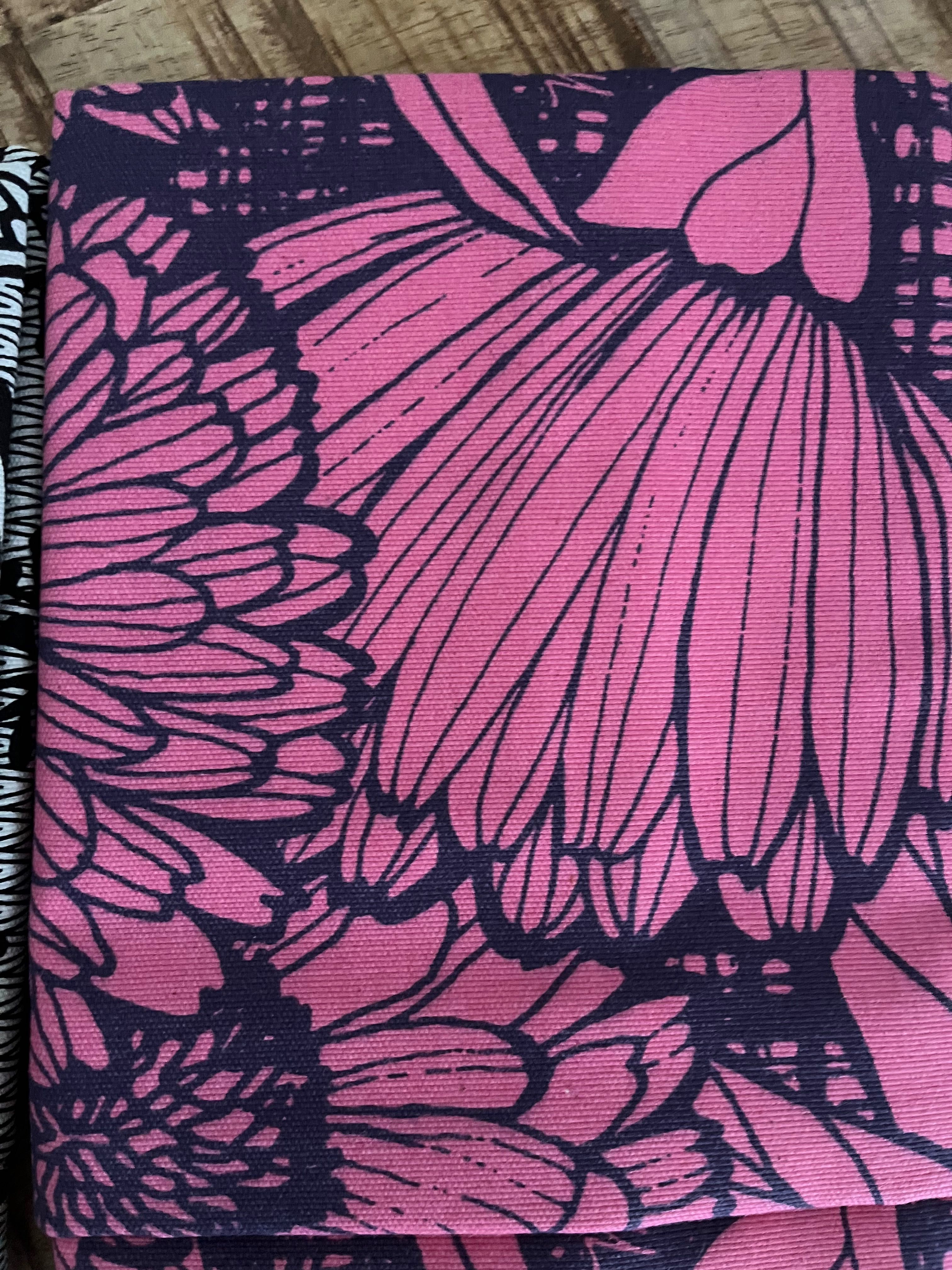 Komplet 2 x Poszewka w kwiaty na poduszkę 49x49 cm