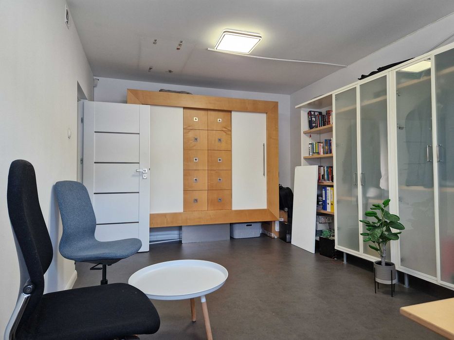 Nowy magazyn w przystępnej cenie