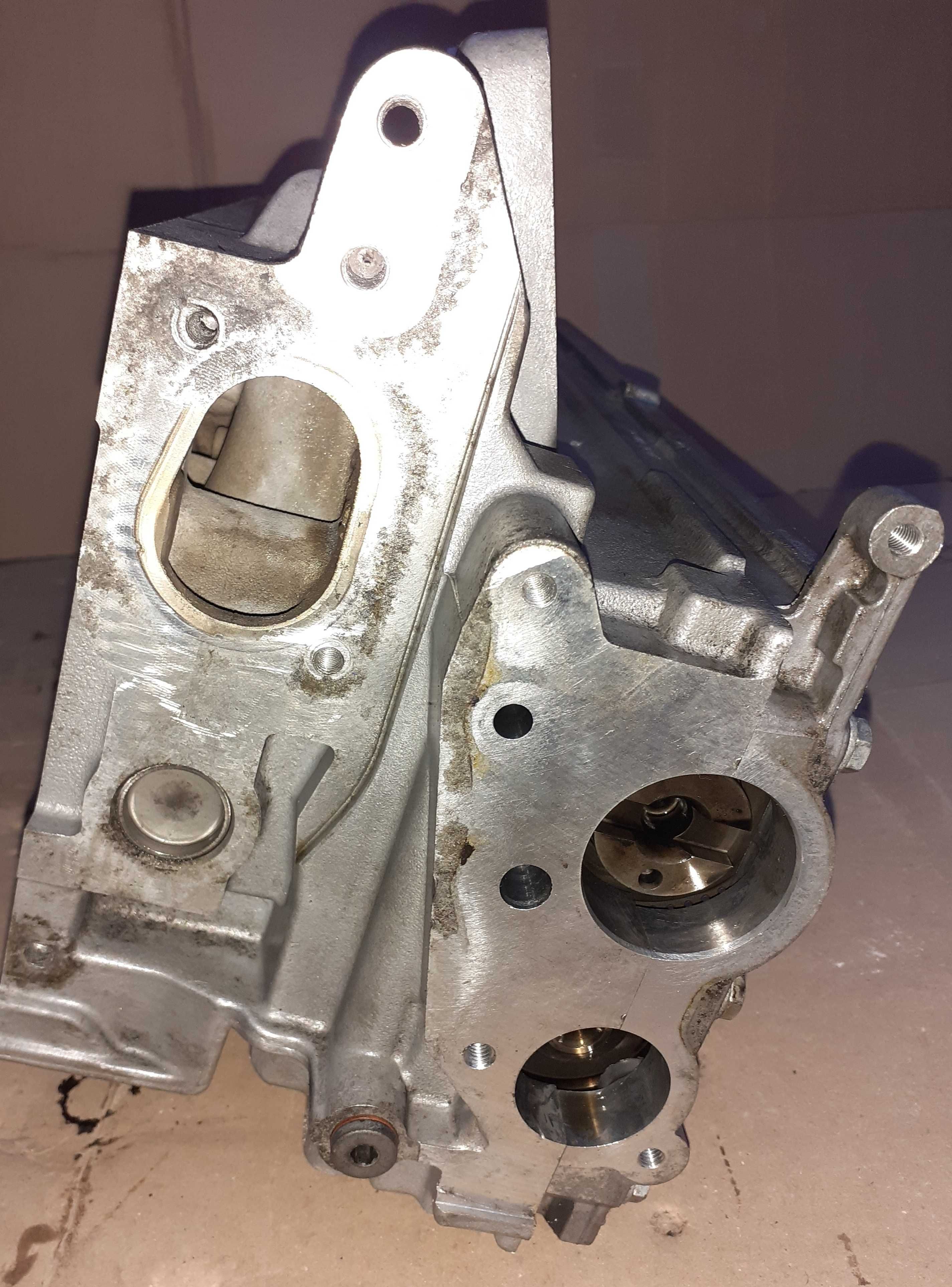 Głowica A4 A5 A6 Q5 TT Octavia Superb 2.0 TDI CR CAH CAG CGL CJC CME