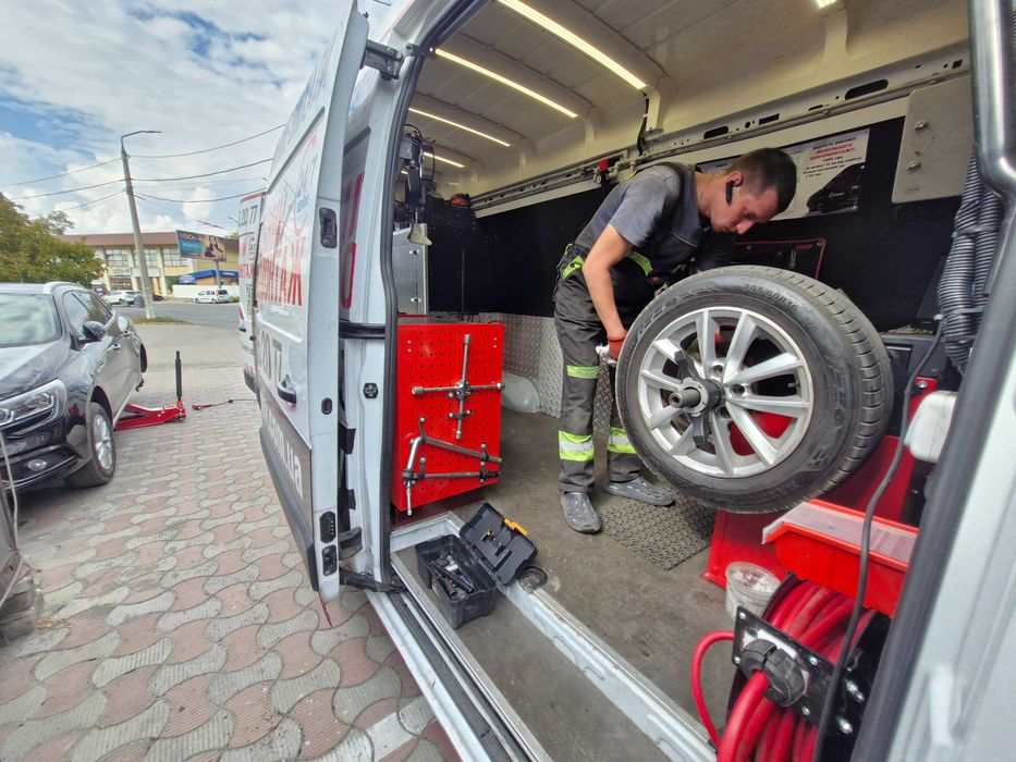 Мобильный Шиномонтаж! Выездной Шиномонтаж 24/7 ! Помощь в дороге!