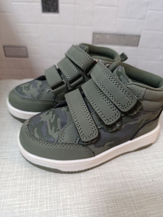 Чобітки демісезонні