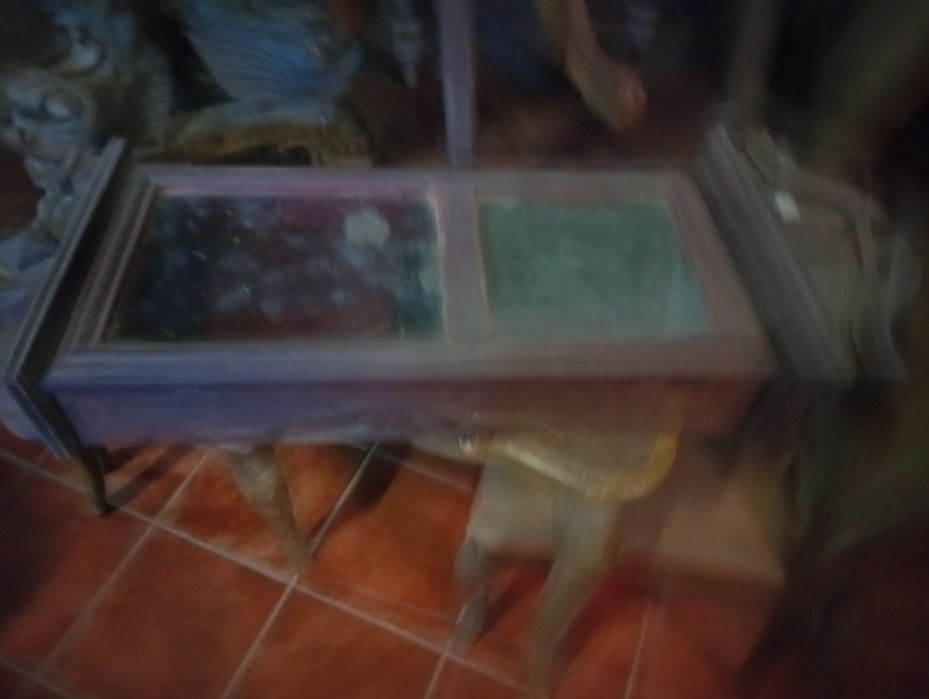 Recheio de loja de antiguidades