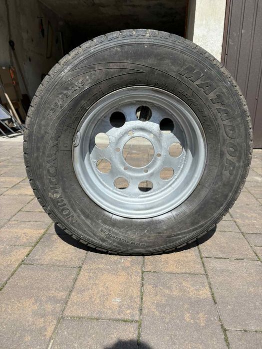 Sprzedam felgi aluminiowe i opony matador 15