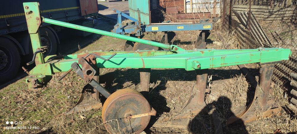 Польський 4х корпусний плуг