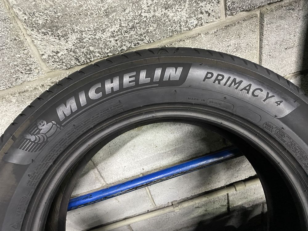 Літні шини 215/60 R17 MICHELIN