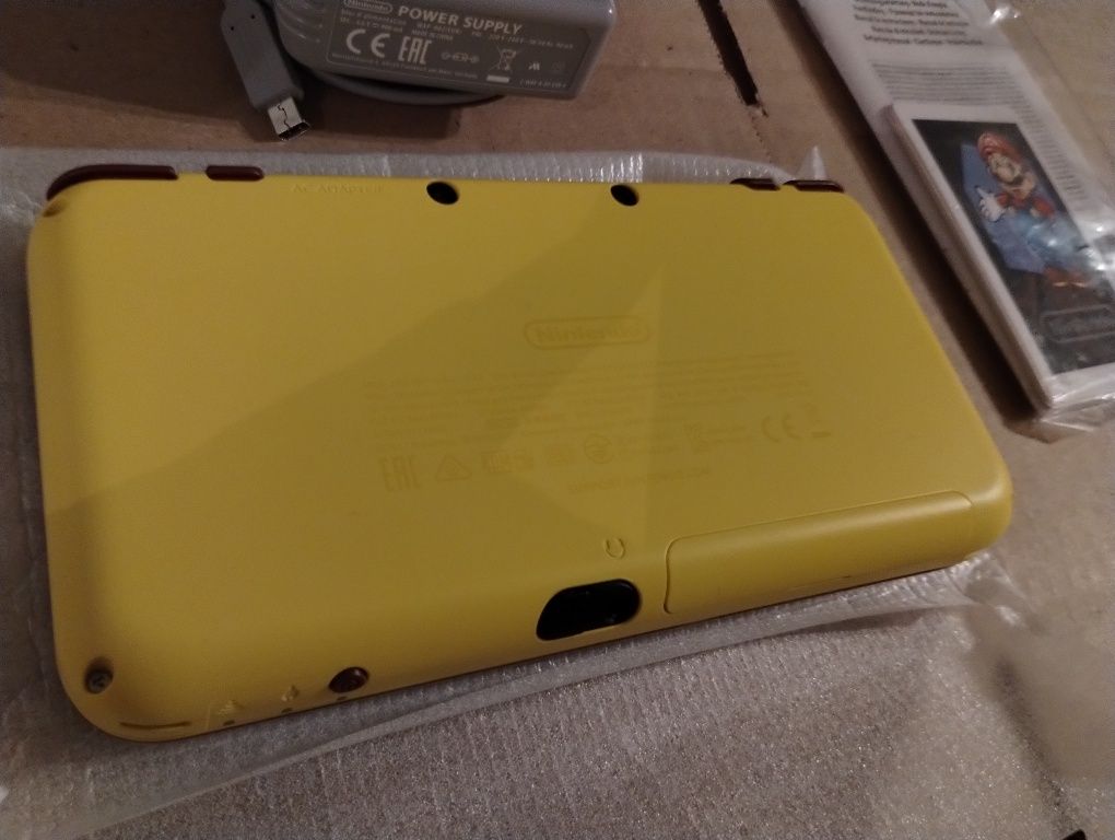 New Nintendo 2DS XL Pikachu Edition