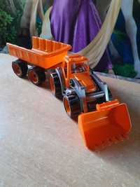 Трактор іграшка дитяча