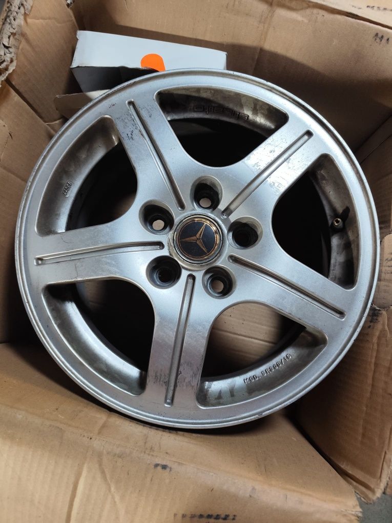 4 jantes R 15 originais