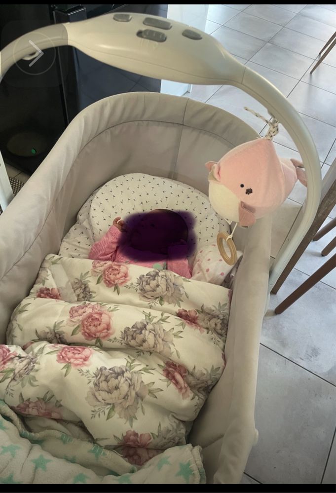 Chicco baby hug 4 w 1, kołyska i krzesełko do karmienia