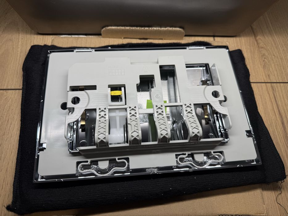 Ideal Standard SEPTA PRO M1 Mechaniczny przycisk spłukujący R0127MY