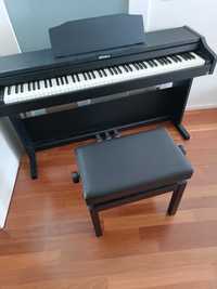 Piano Roland com pouco uso