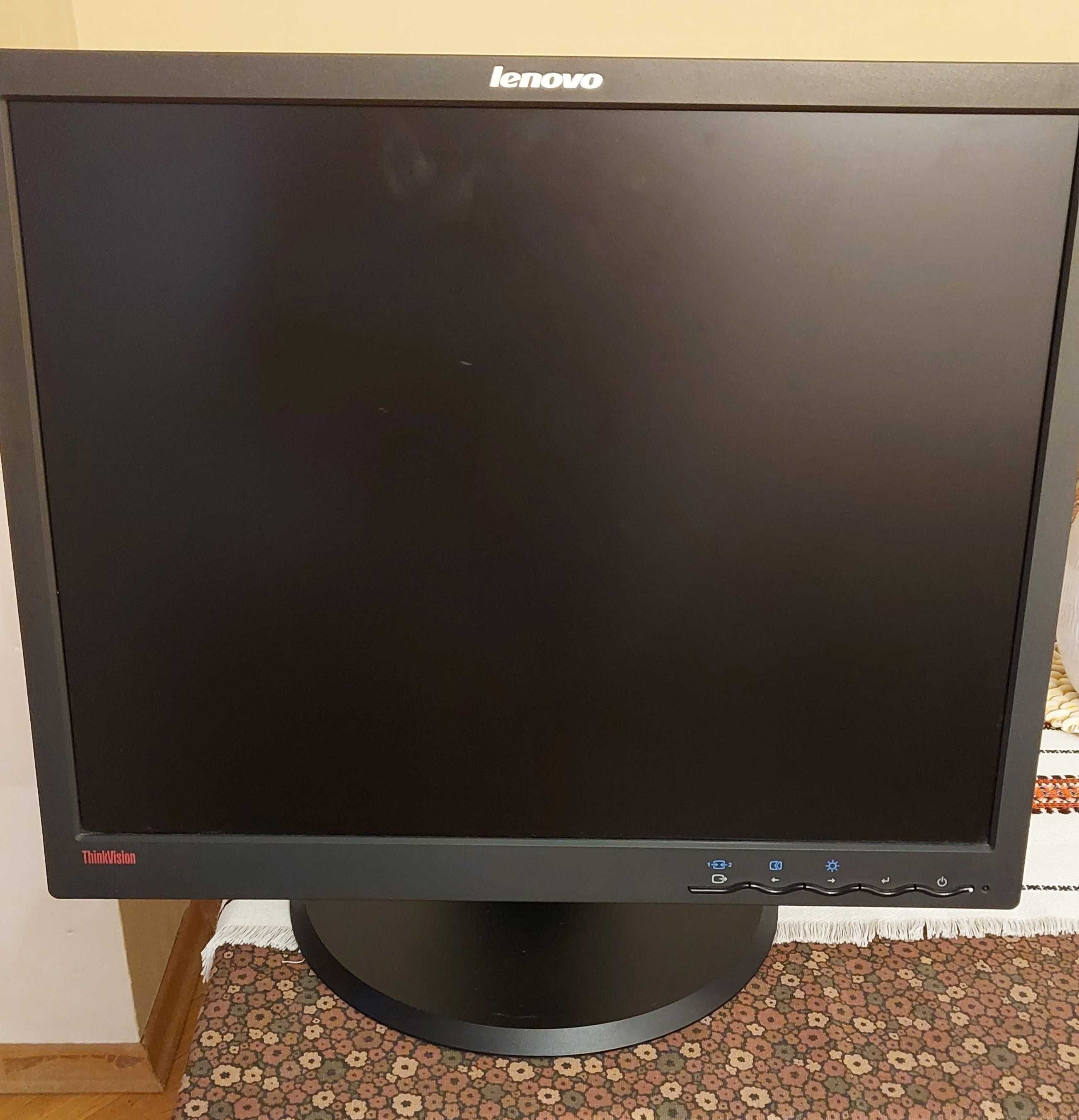 Monitor Lenovo 9220-HB1 igła!!!