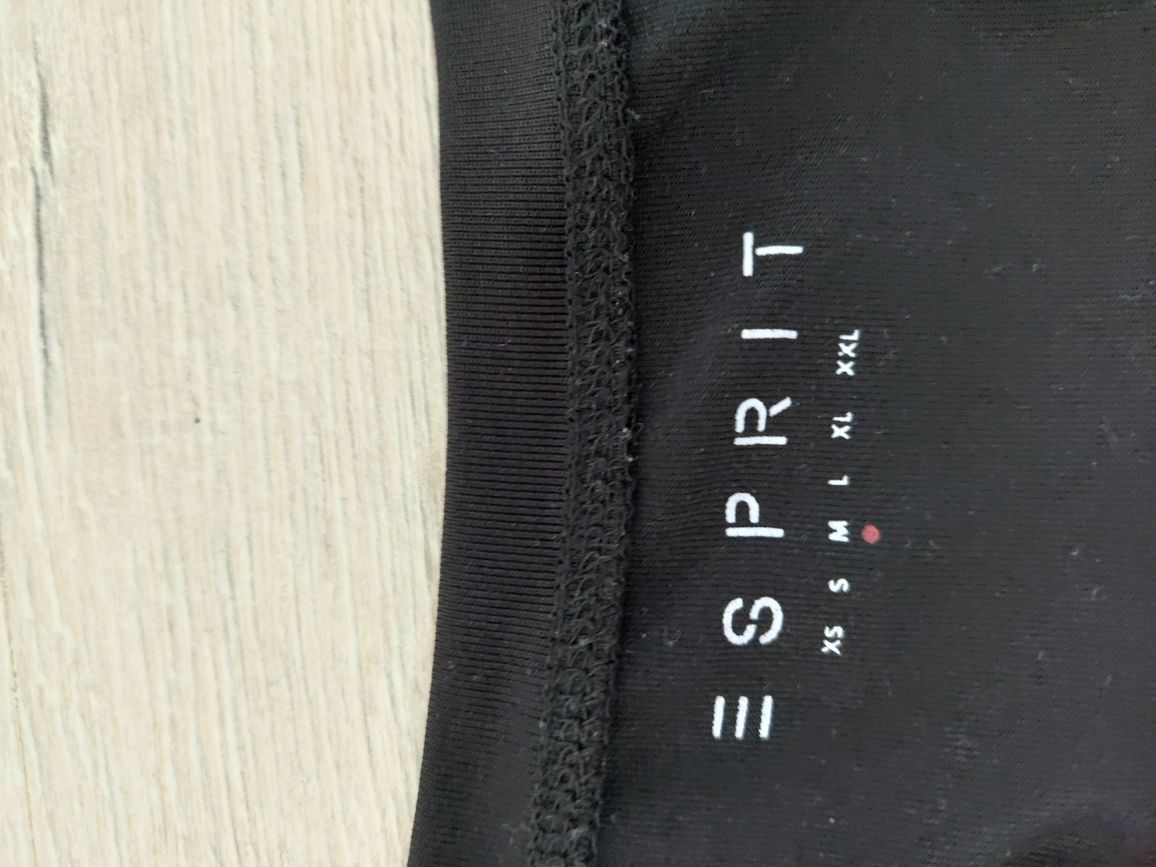 Футболка Esprit у хорошому стані, розмір 38-M