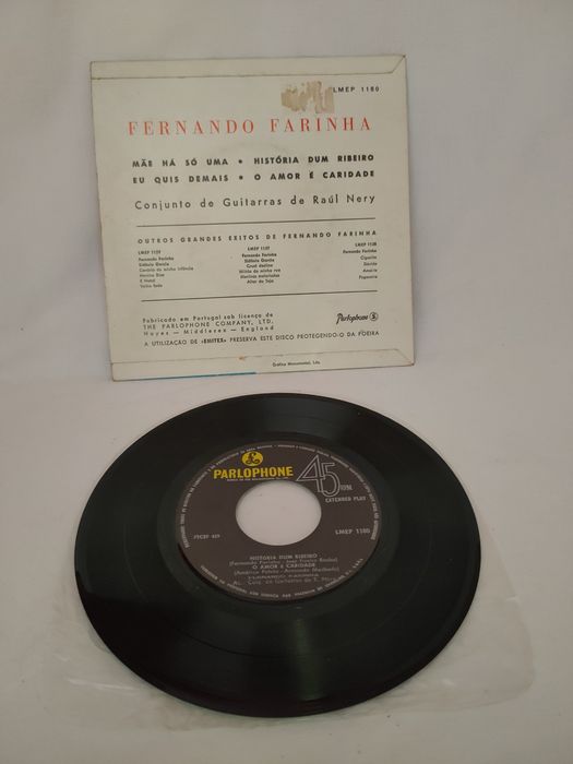 Single Fernando Farinha