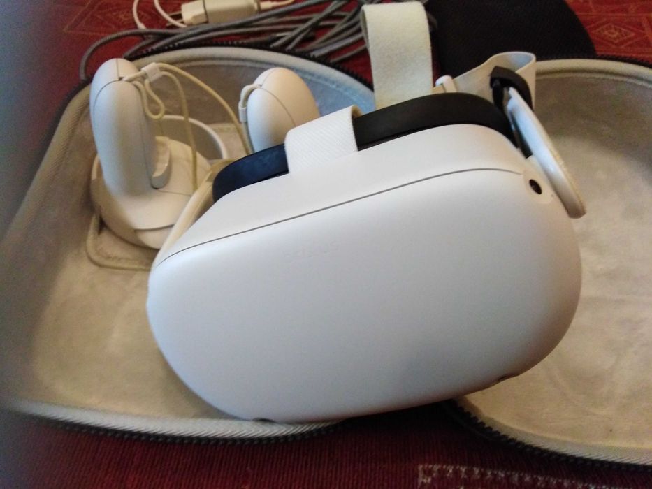 Окуляри віртуальної реальності Oculus Quest 2