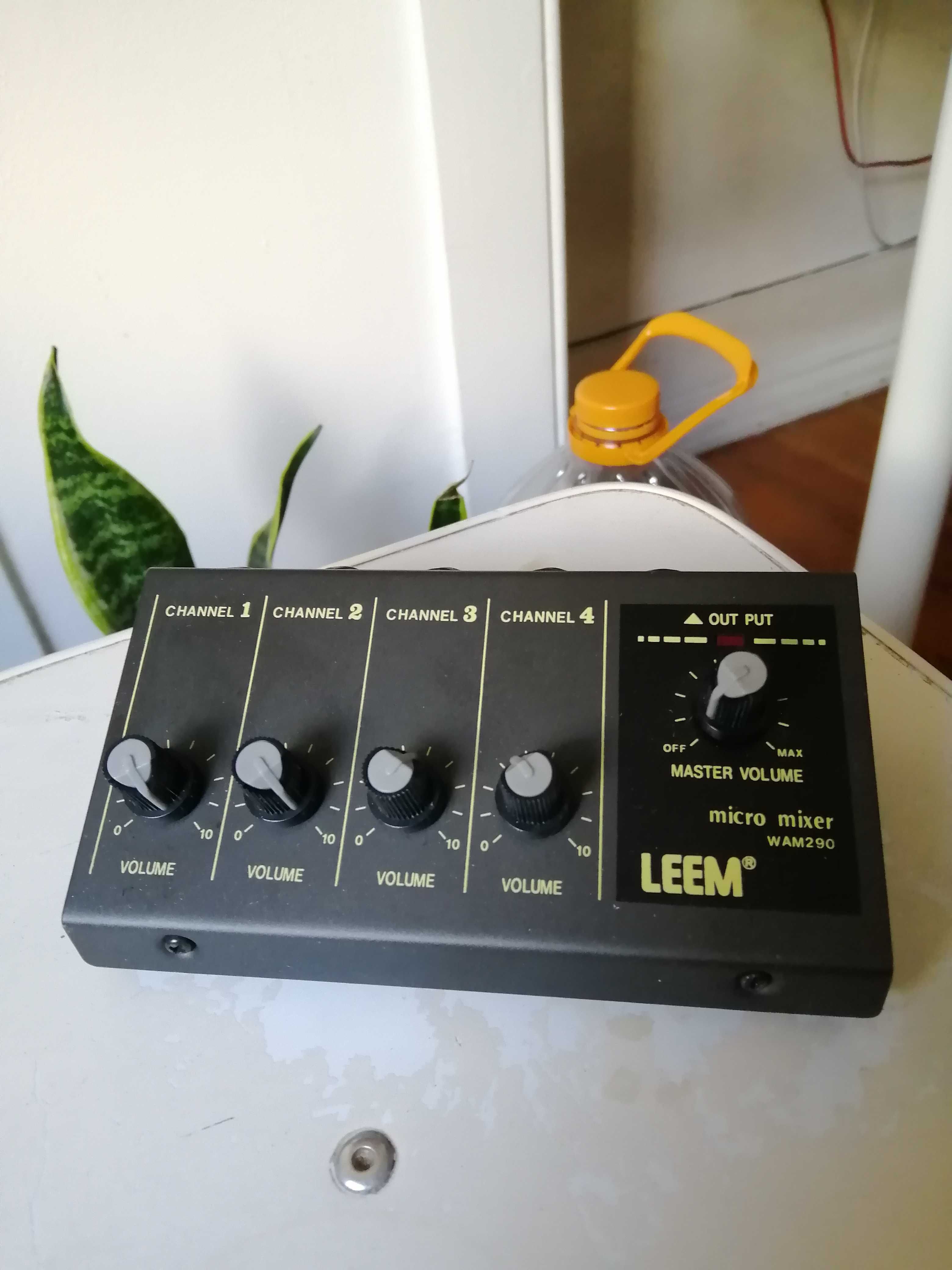 Micro Mixer "LEEM" - WAM-290 (4 canais)