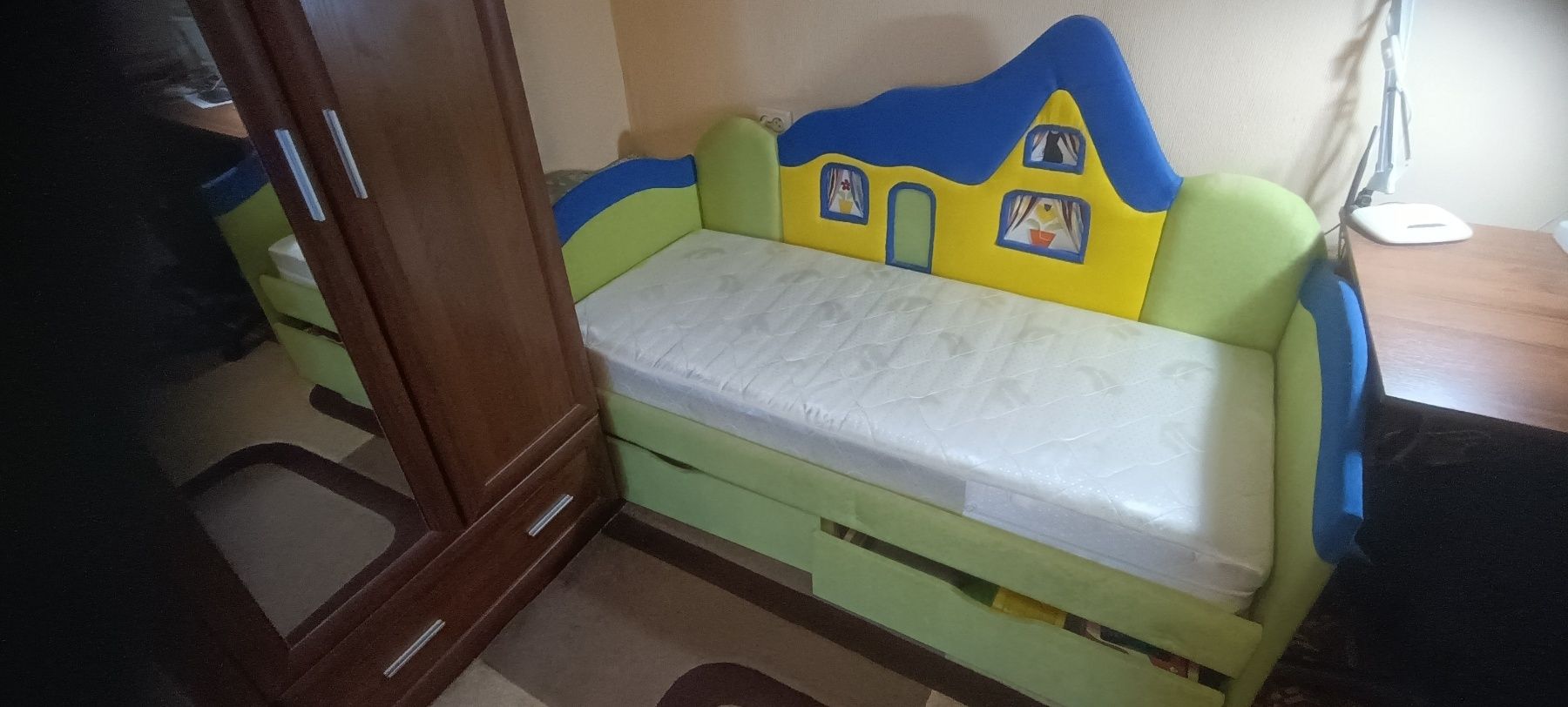 Продам дитячу кровать