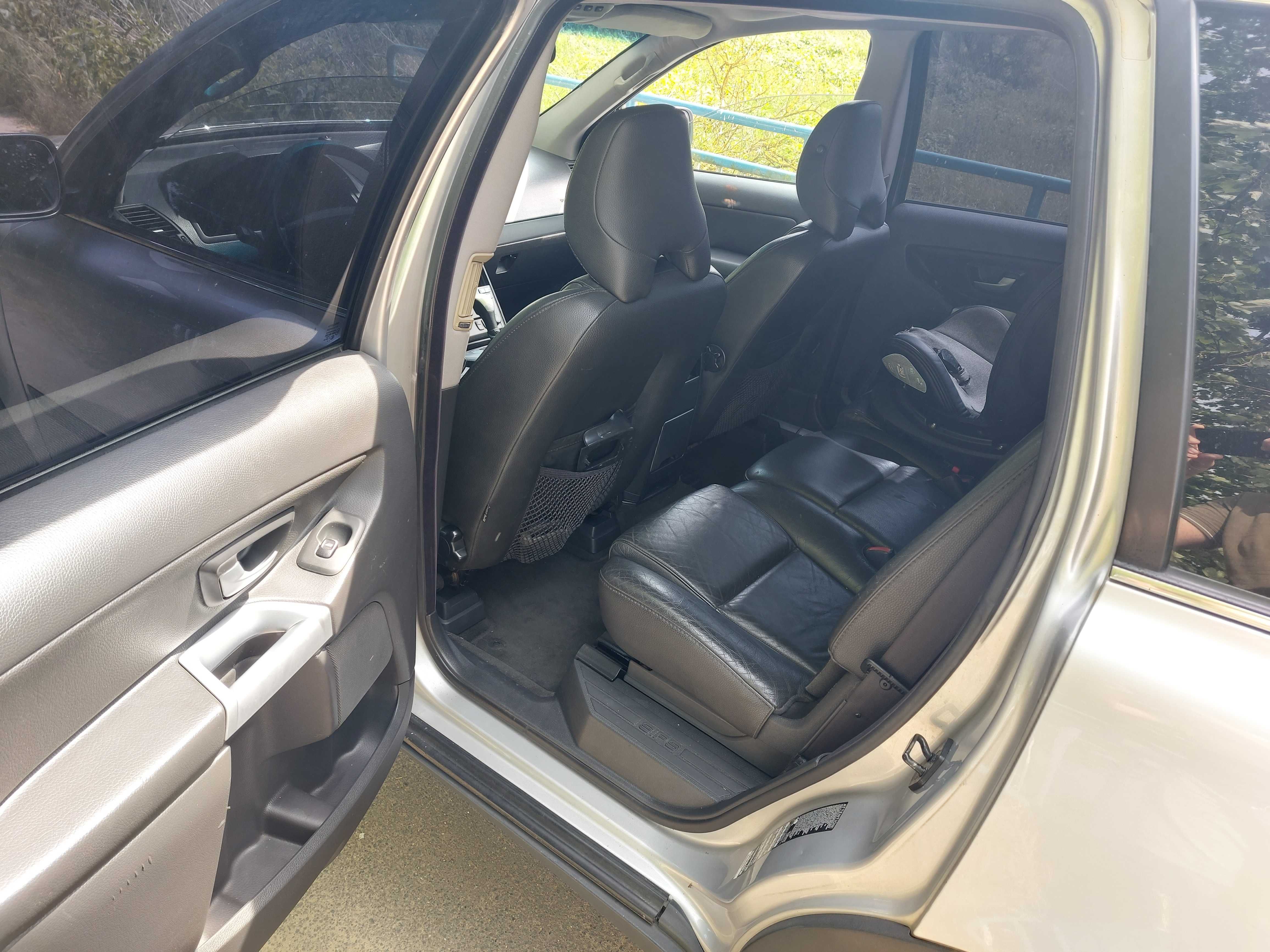 Volvo XC 90 4x4 doinwestowane 2.4d 163km