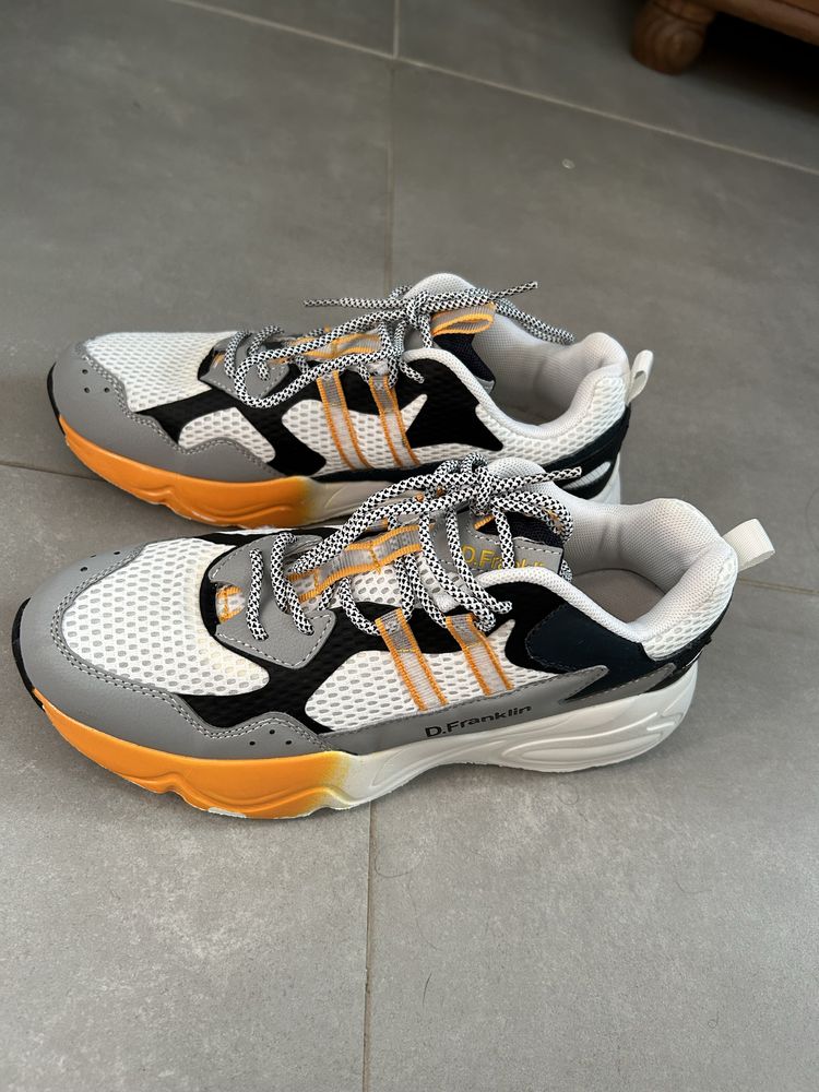 Tenis de homem, excelente estado