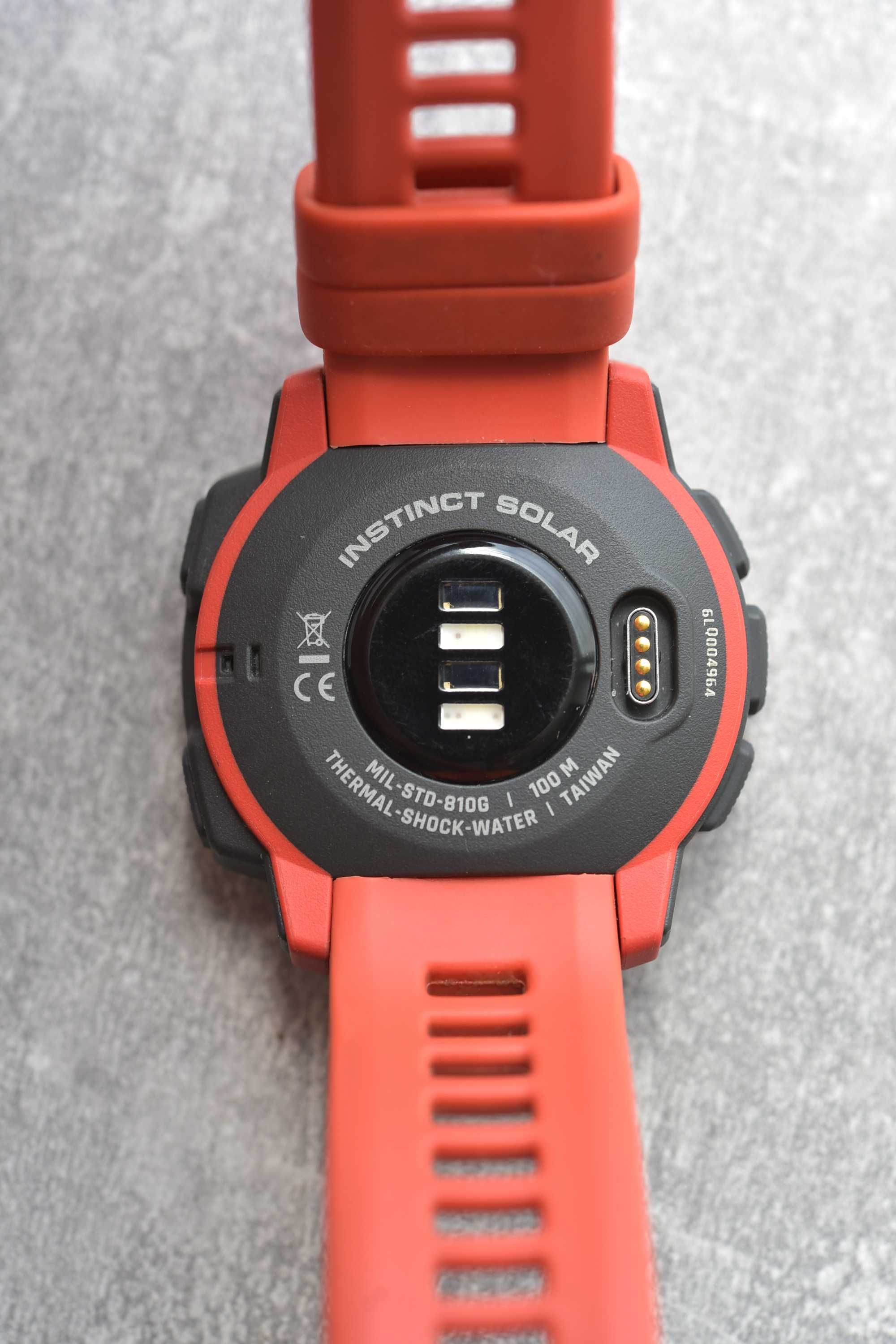 Instinct Solar Garmin ідеальний стан