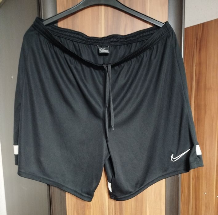 Spodenki krótkie męskie Nike rozmiar XXL stan idealny