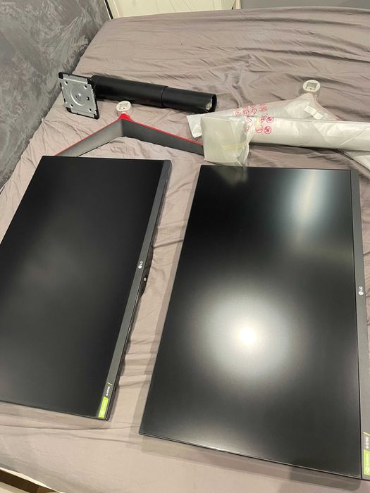 2x LG 27” UltraGear Nano IPS 1ms 144Hz 27GL850-b gaming monitors