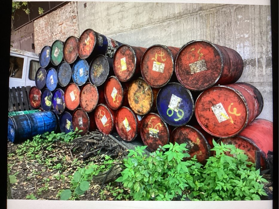 Еврокуб, бочки пластик и железо, пищевая канистра.