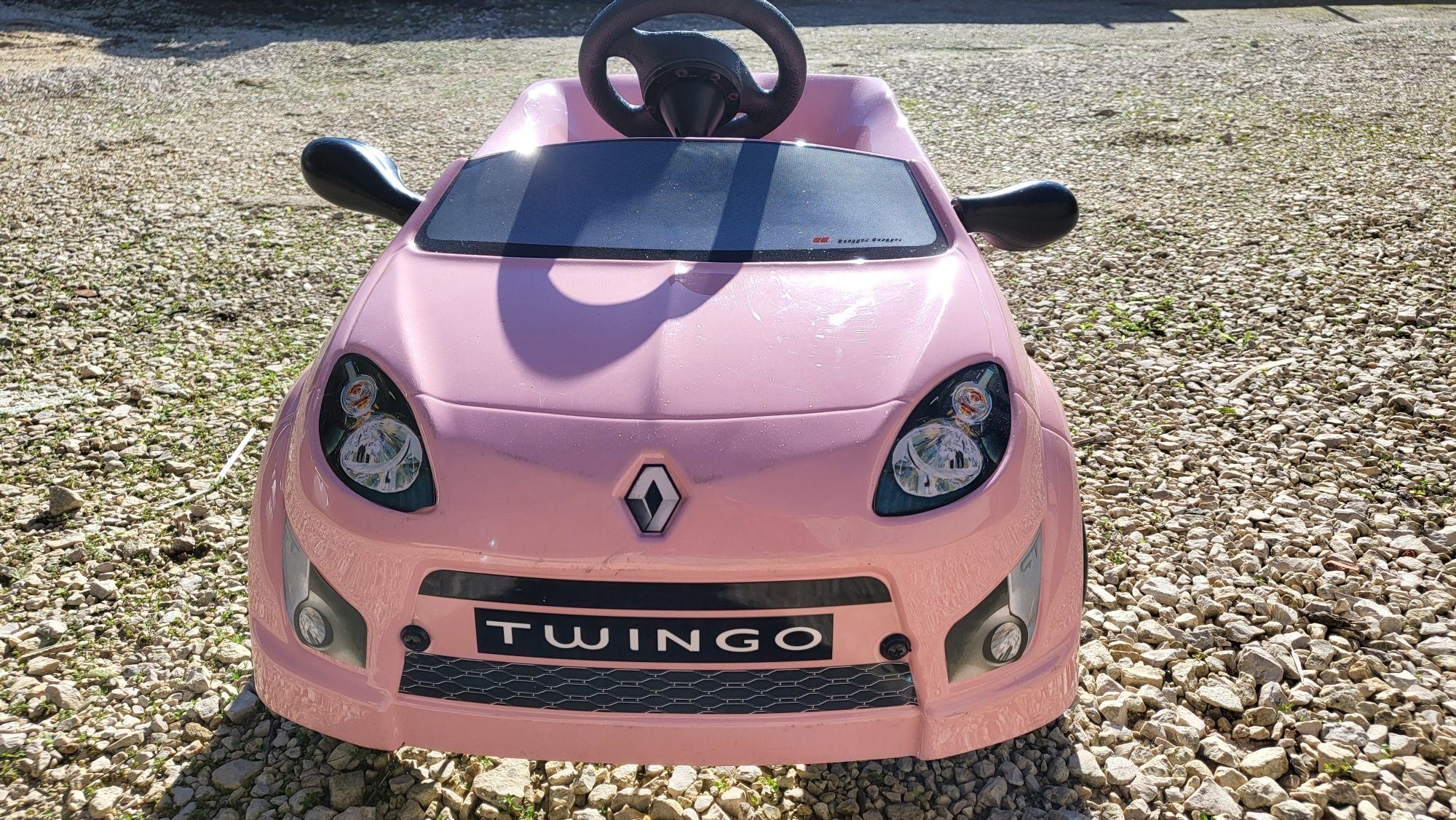 Carro a pedais Renault Twingo