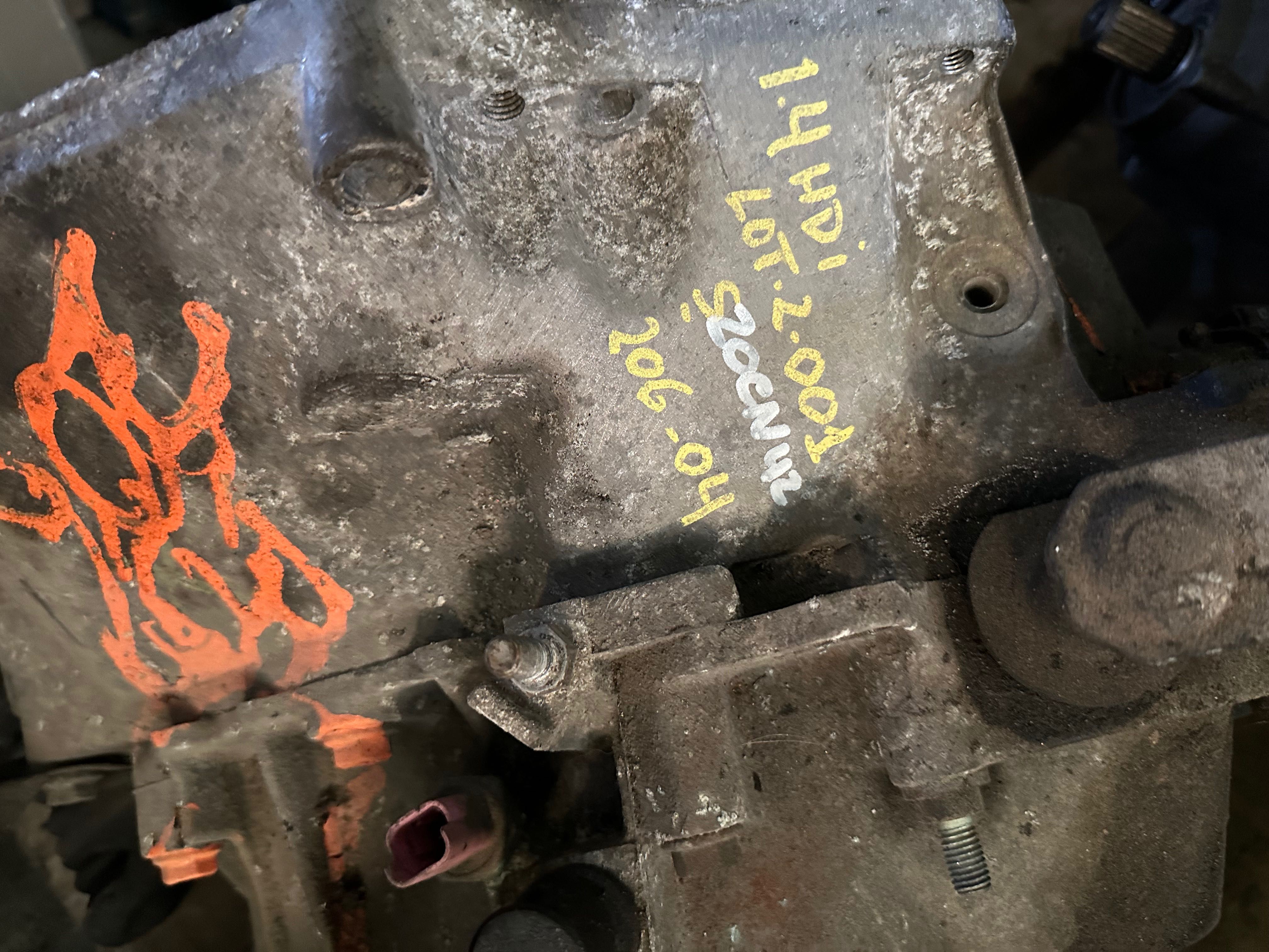 Caixa de Velocidades 20CN42 Peugeot 206 1.4 HDI