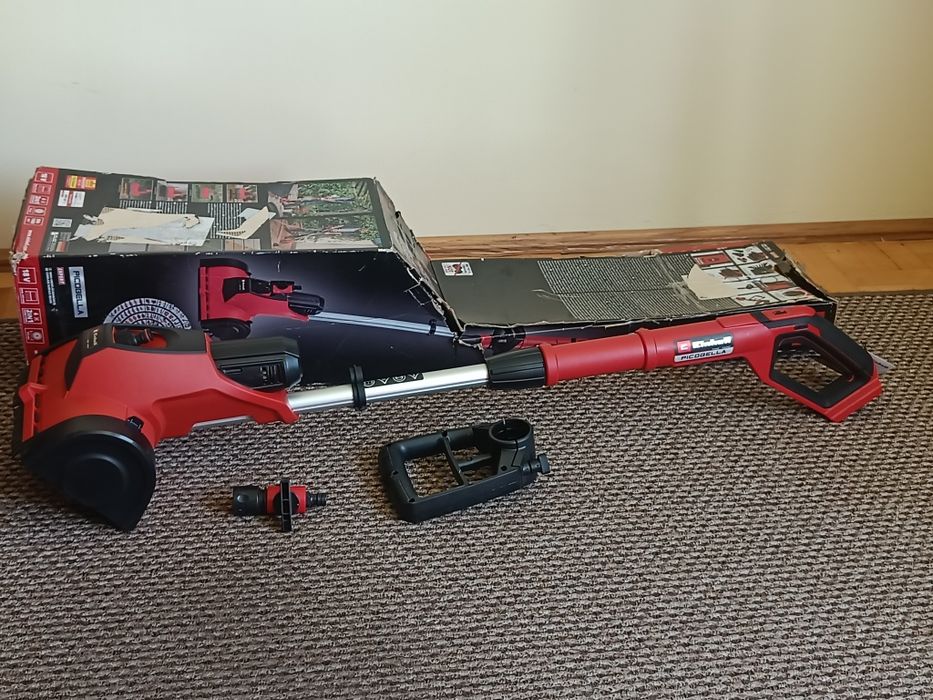 Akumulatorowe urządzenie do czyszczenia tarasów EINHELL Pikobella Solo