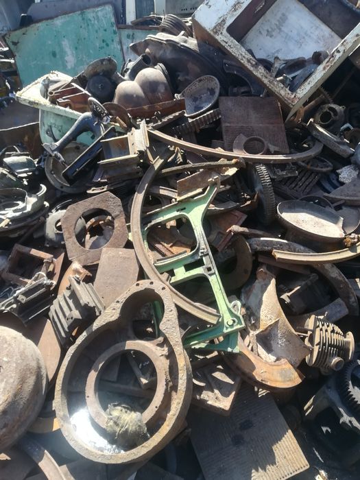 металобрухт чорний та кольоровий хлам