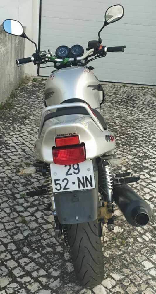 Vende se  Honda CB 500