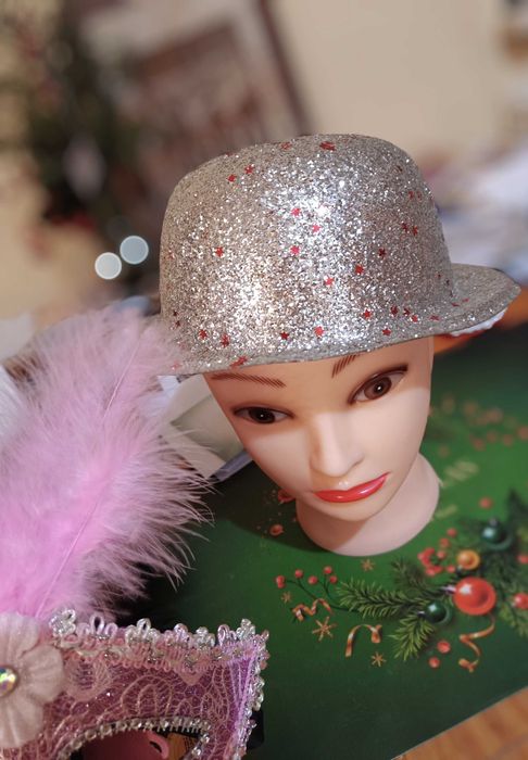 Kapelusz srebrny kabaret strój karnawałowy