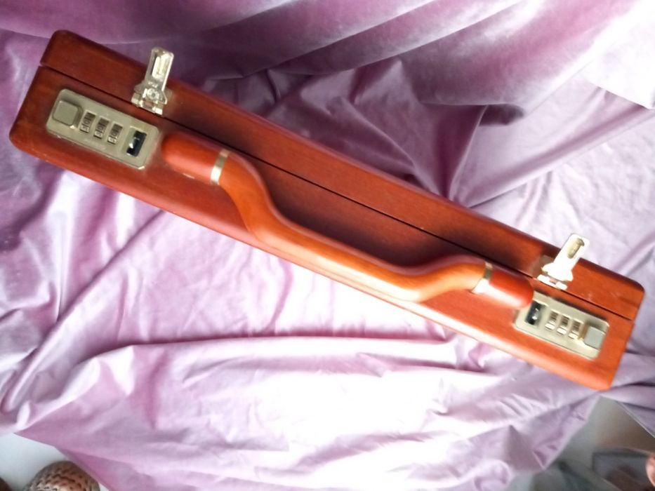 Aktówka drewniana ,walizeczka ,kuferek