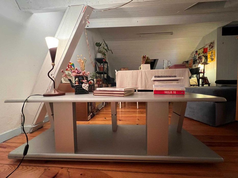 Móvel de TV Giratório - 15€ NEGOCIÁVEL