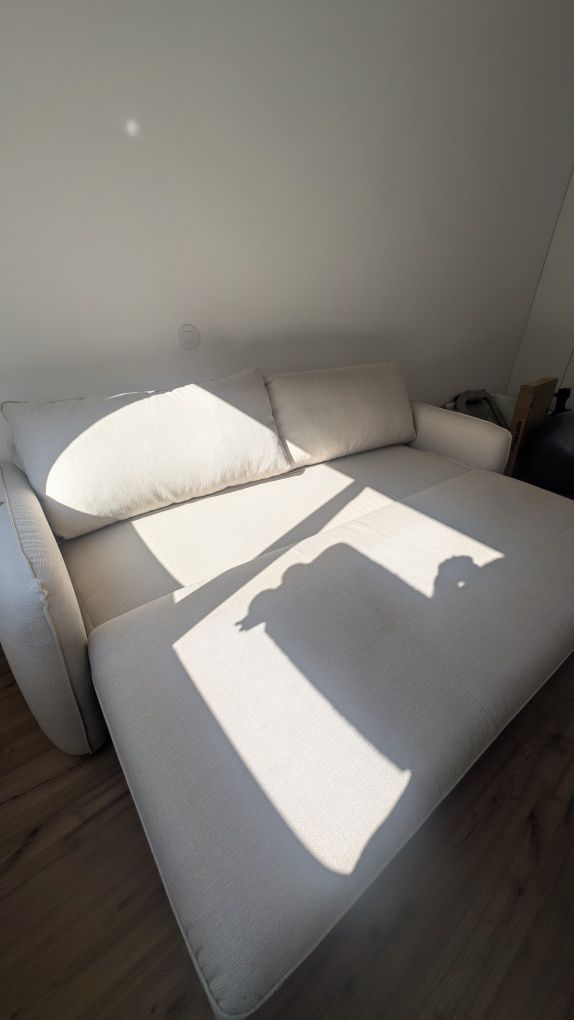 Sofa Cama - Gato Preto como novo