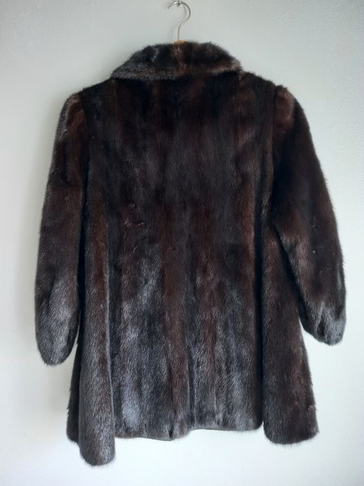 Шуба з натурального хутра норки