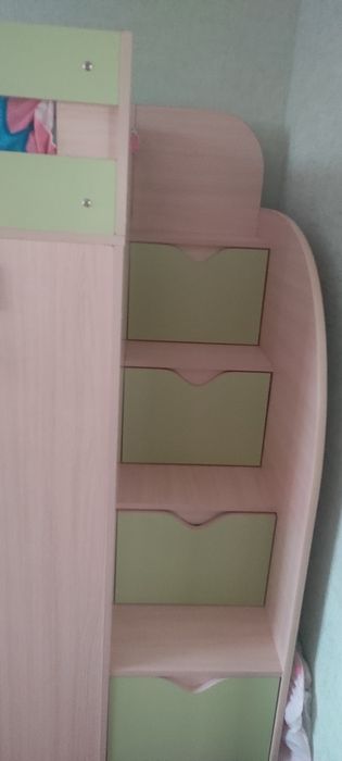 Ліжко Кровать чердак в гарному стані