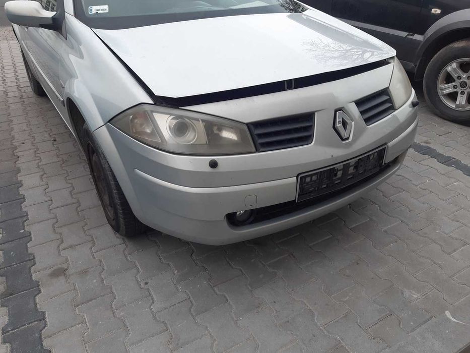 Megane 2 II 3d - zderzak przód kompletny MV632